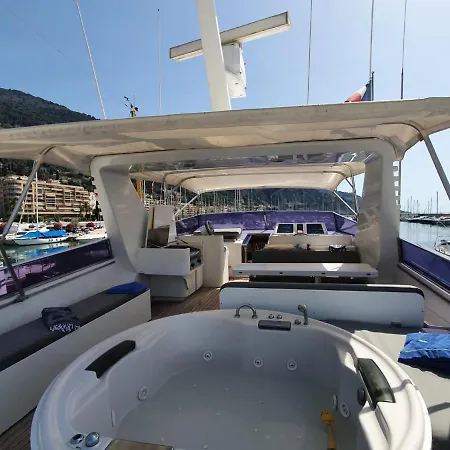 Bateau-hôtel Dreams